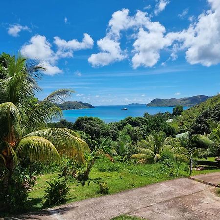 Mirella Villa Island Princess Villa Anse Volbert Village  Bagian luar foto