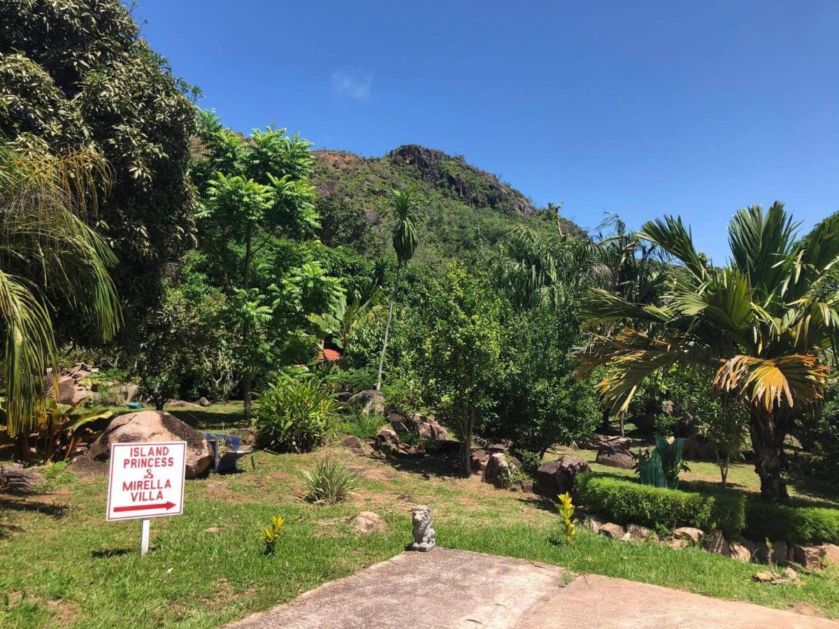 Mirella Villa Island Princess Villa Anse Volbert Village  Bagian luar foto