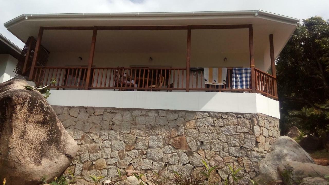 Mirella Villa Island Princess Villa Anse Volbert Village  Bagian luar foto